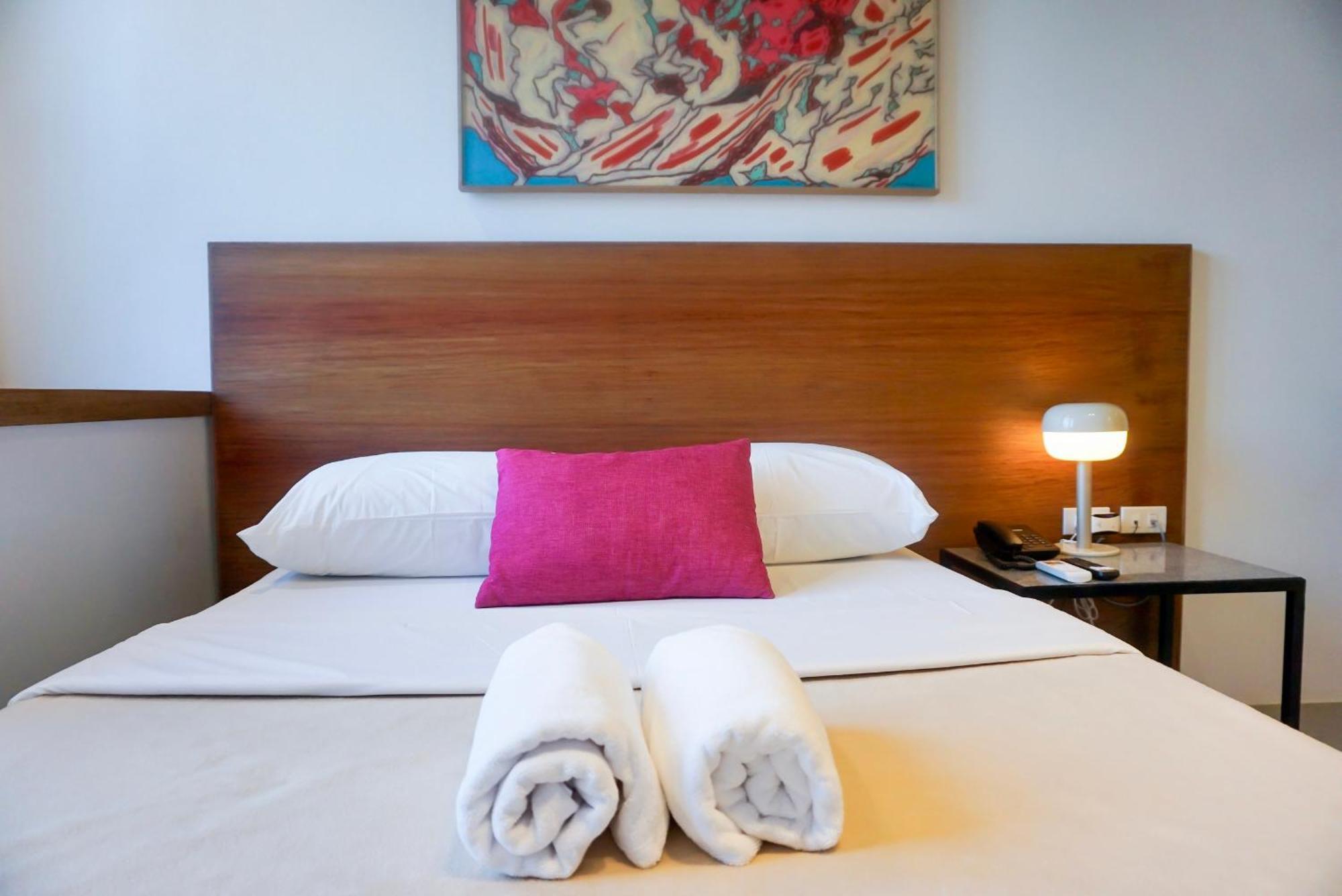 Cayco House By Hotel Durban Makati City Ngoại thất bức ảnh